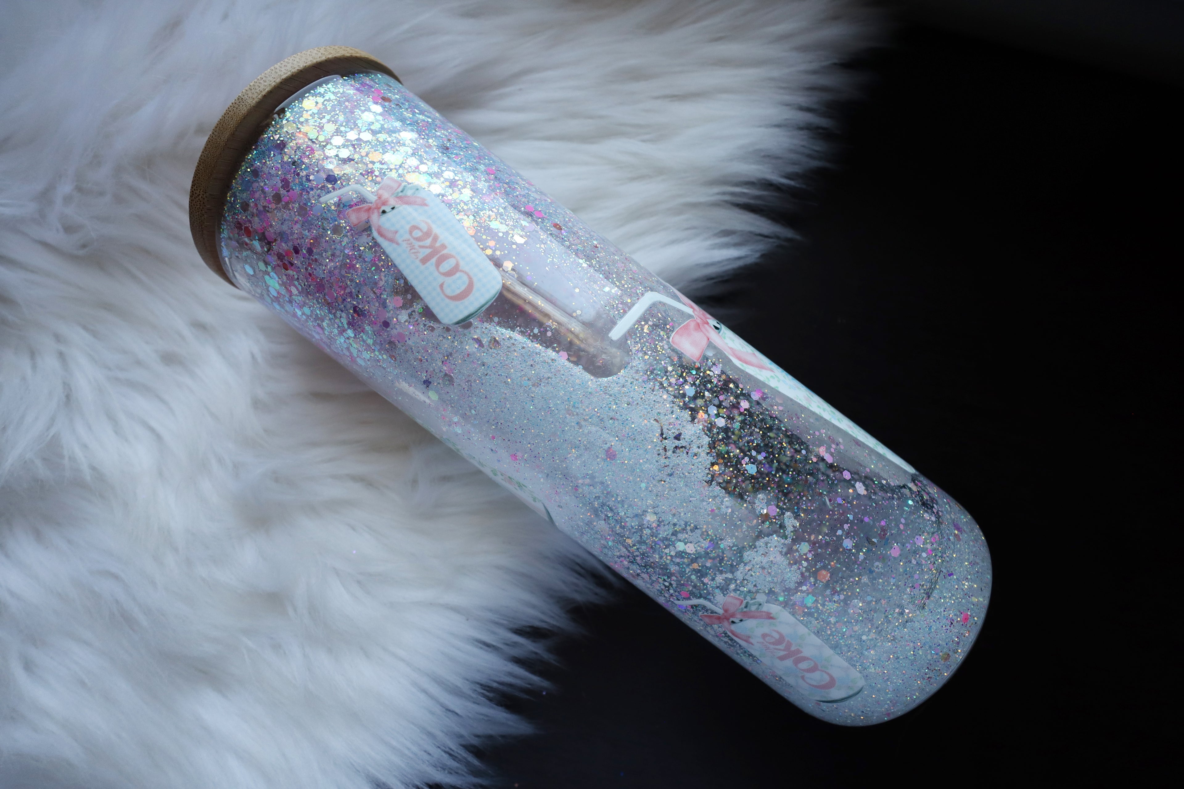 20oz Glass Snow Globe Tumbler - Diet Coke