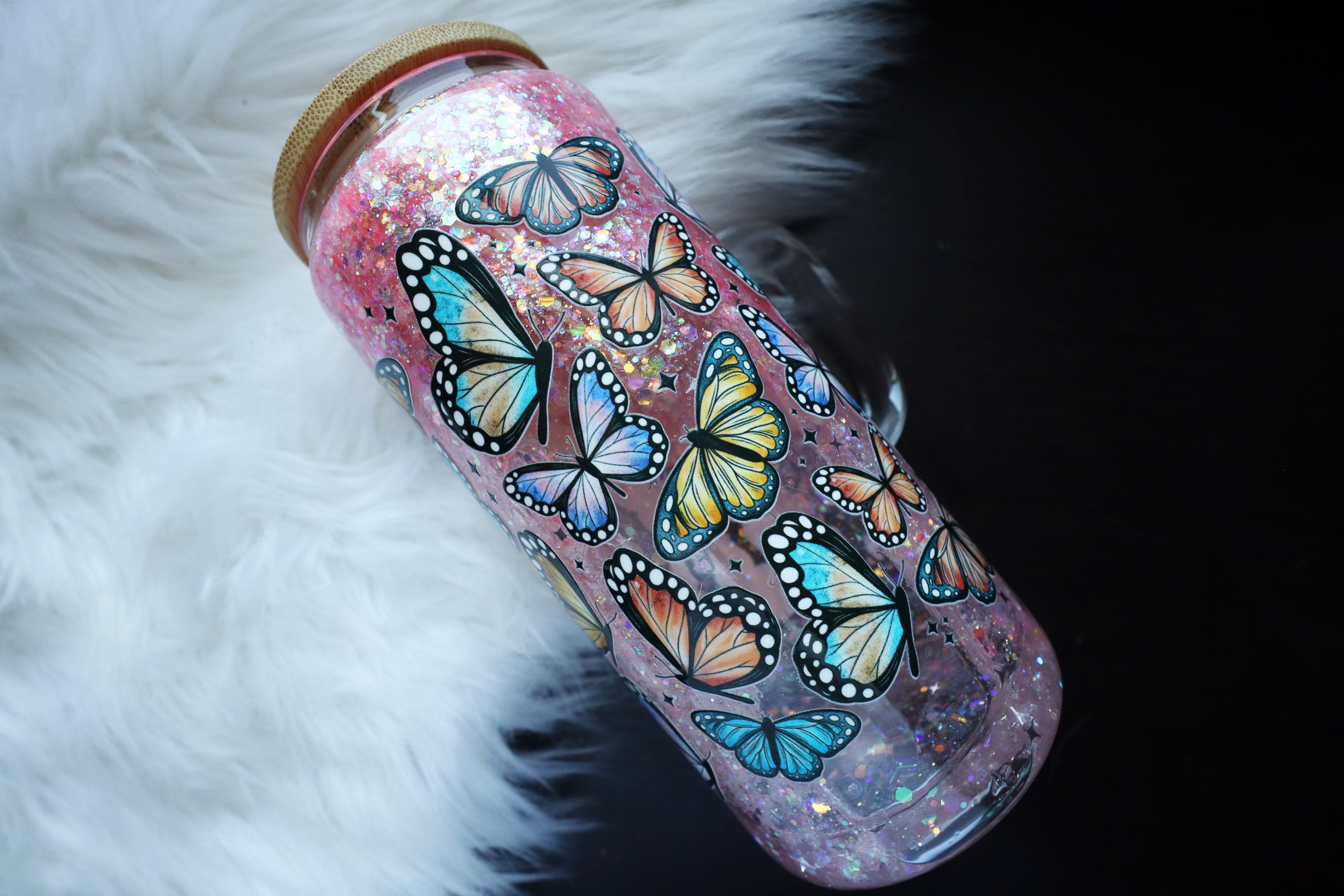 16oz Glass Snow Globe Mug Tumbler - Butterflies