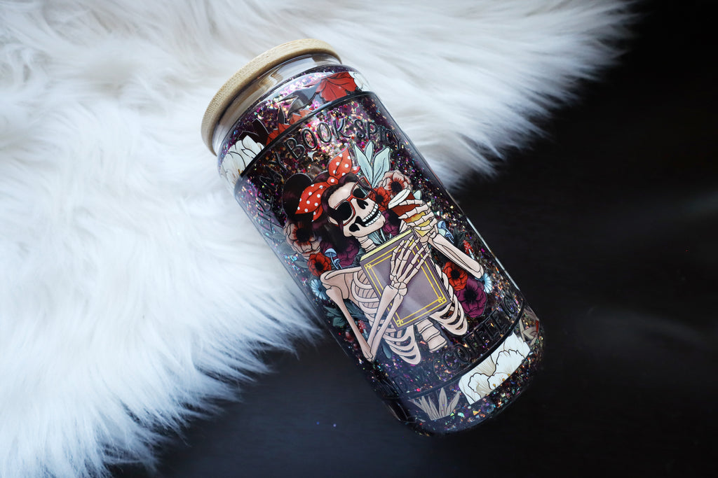 12oz Glass Snow Globe Can Tumbler - Books Spicy & Coffee Icy