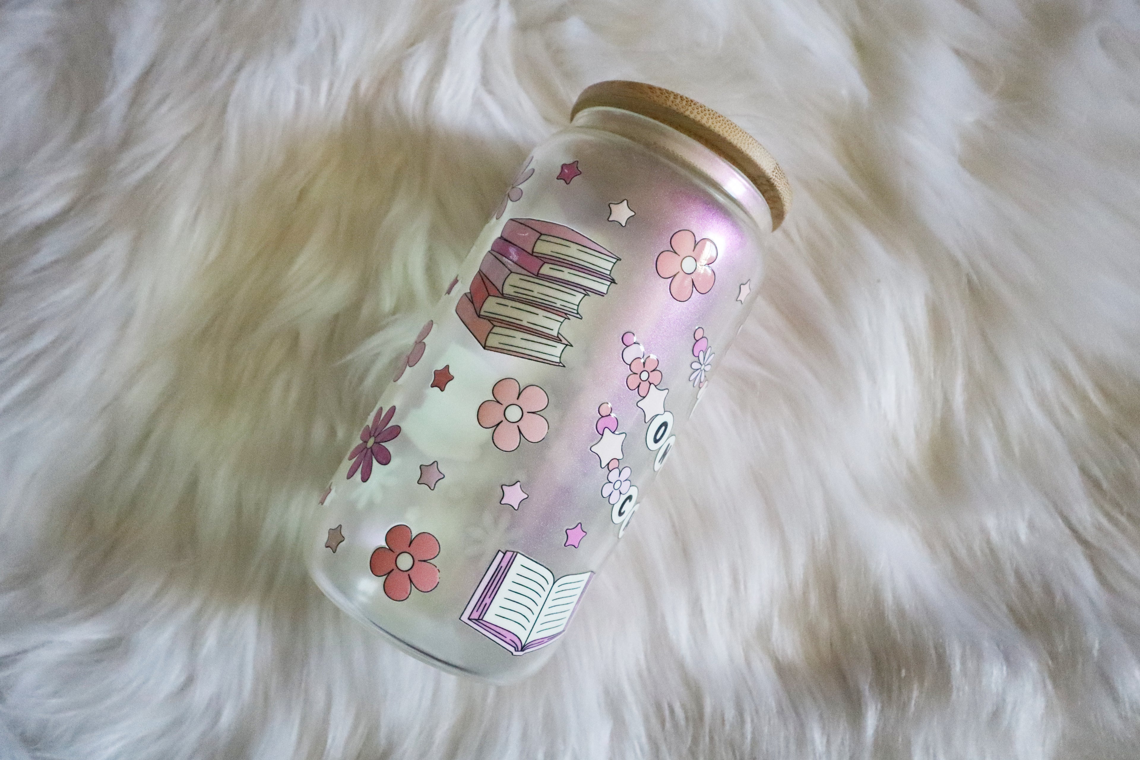 12oz Glass Can Tumbler - One More Chapter