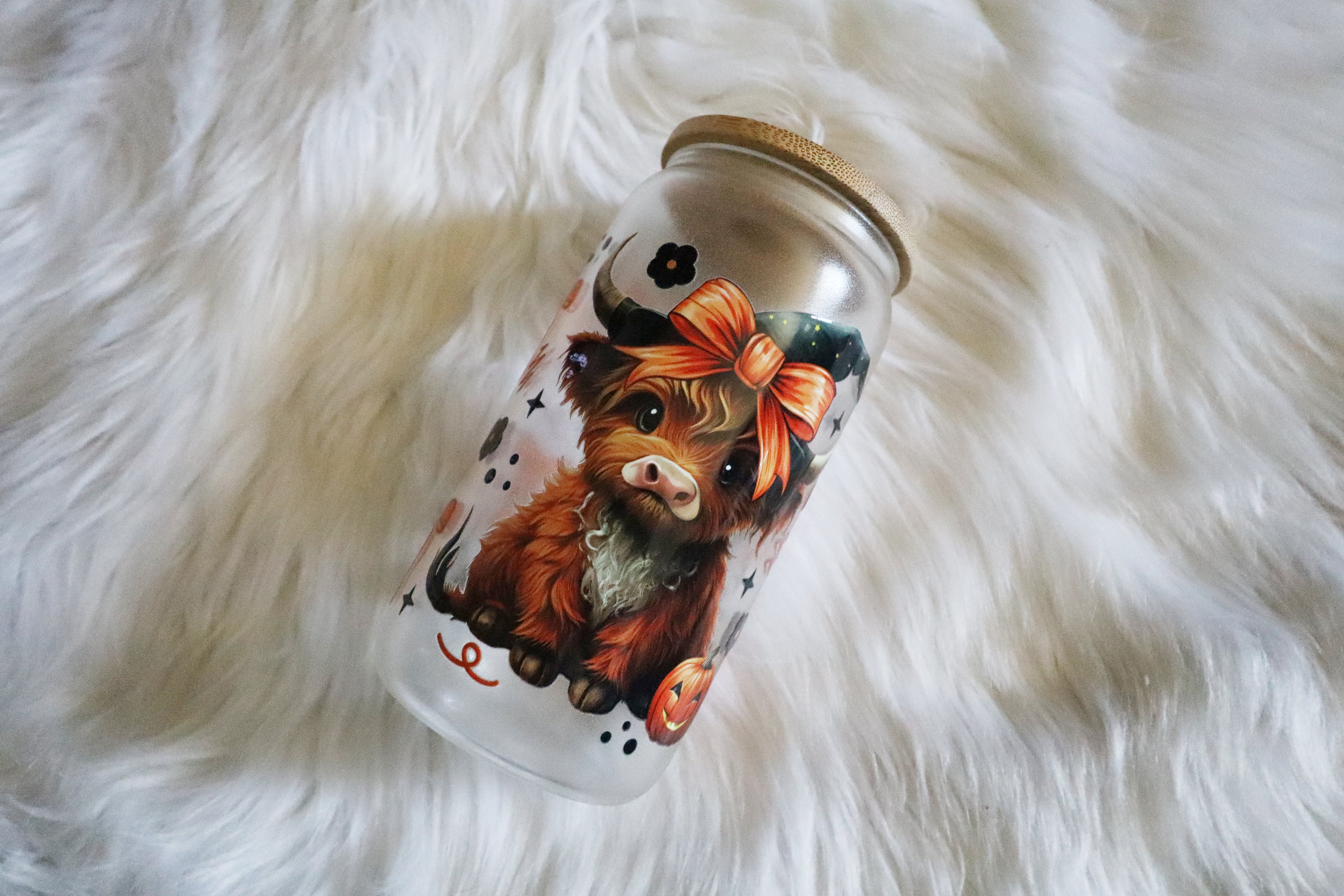 12oz Glass Can Tumbler - Spooky Cow